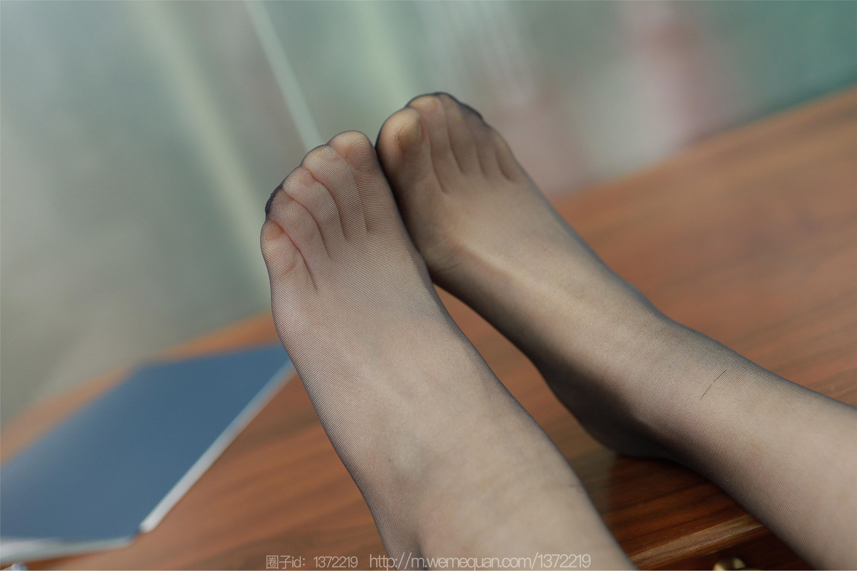 IESS异思趣向  2023.01.17 丝享家 1332 小婕《新年快乐！》